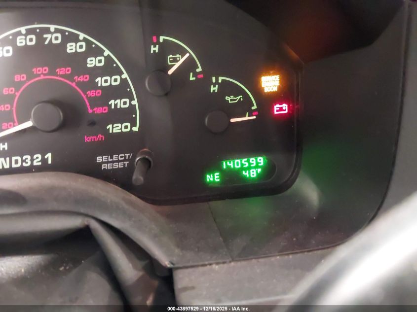 2002 Ford Explorer Xlt VIN: 1FMZU73W92UC97376 Lot: 43897529