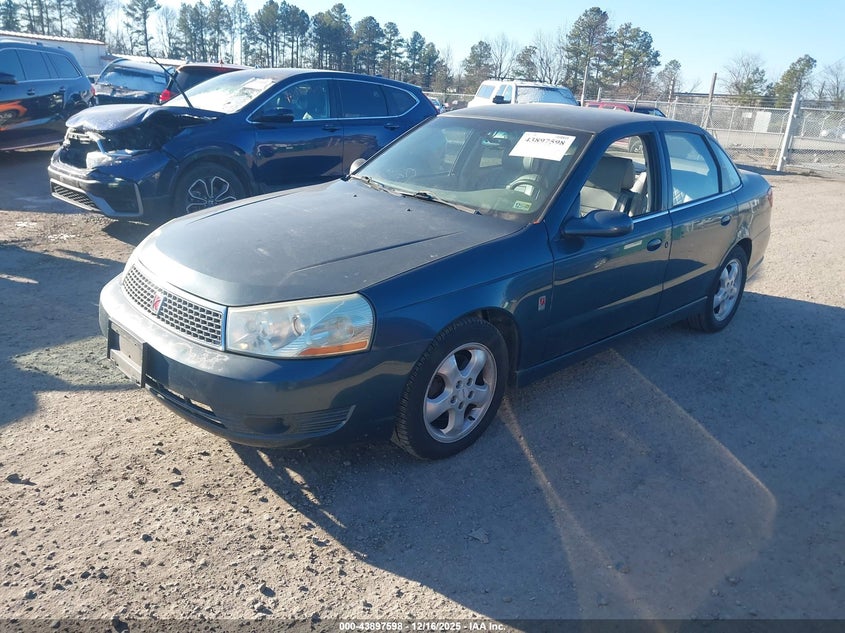 1G8JD54R74Y521264 2004 SATURN LW photo no. 2