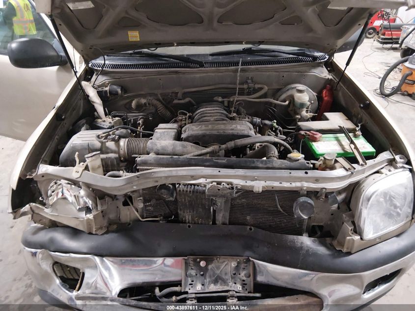 2005 Toyota Tundra Base V8 VIN: 5TBJT32185S456862 Lot: 43897611