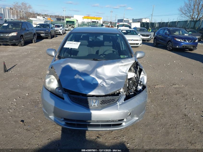 2013 Honda Fit VIN: JHMGE8H30DC077662 Lot: 43897651