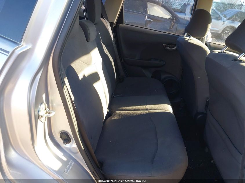 2013 Honda Fit VIN: JHMGE8H30DC077662 Lot: 43897651