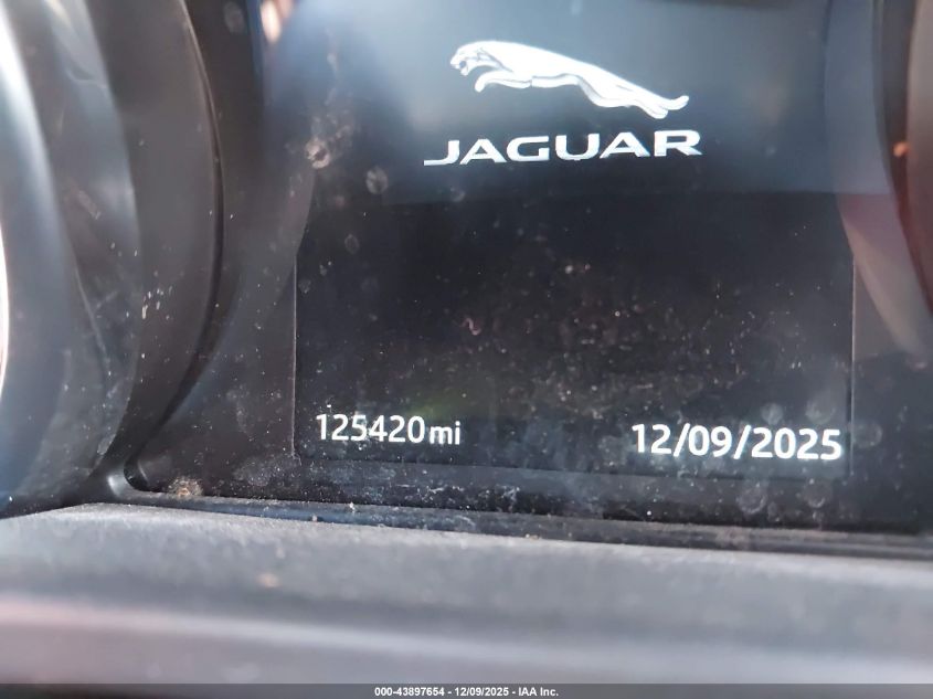 2017 Jaguar Xe 25T Premium VIN: SAJAD4BGXHA964445 Lot: 43897654