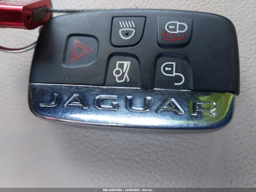 2017 Jaguar Xe 25T Premium VIN: SAJAD4BGXHA964445 Lot: 43897654