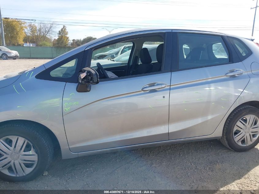 2020 Honda Fit Lx VIN: 3HGGK5H4XLM718137 Lot: 43897671