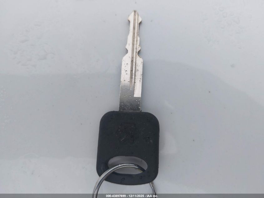 2016 Ford E-350 Cutaway VIN: 1FDWE3FL6GDC12060 Lot: 43897699