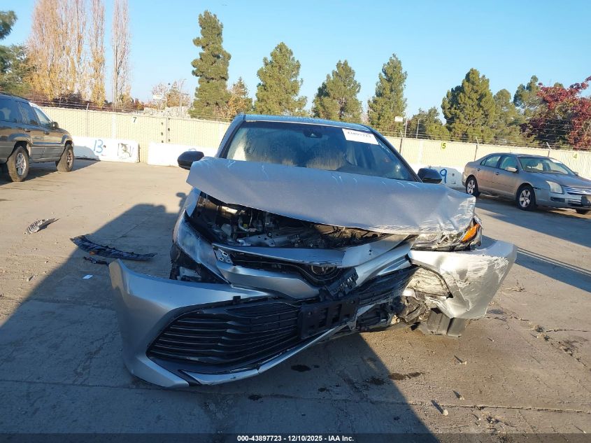 2019 Toyota Camry Le VIN: 4T1B11HK0KU180489 Lot: 43897723
