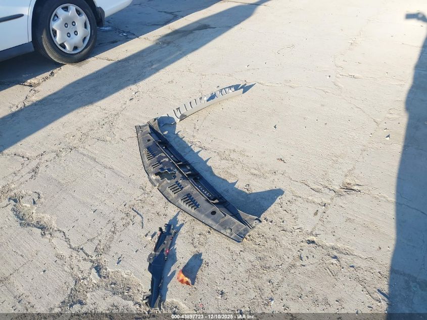 2019 Toyota Camry Le VIN: 4T1B11HK0KU180489 Lot: 43897723