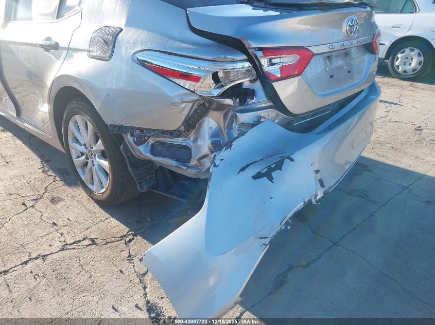 2019 Toyota Camry Le VIN: 4T1B11HK0KU180489 Lot: 43897723