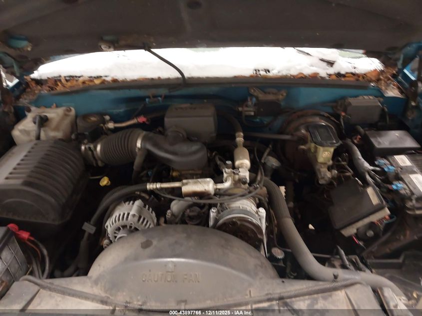 1997 Chevrolet Gmt-400 K1500 VIN: 2GCEK19R4V1261070 Lot: 43897766