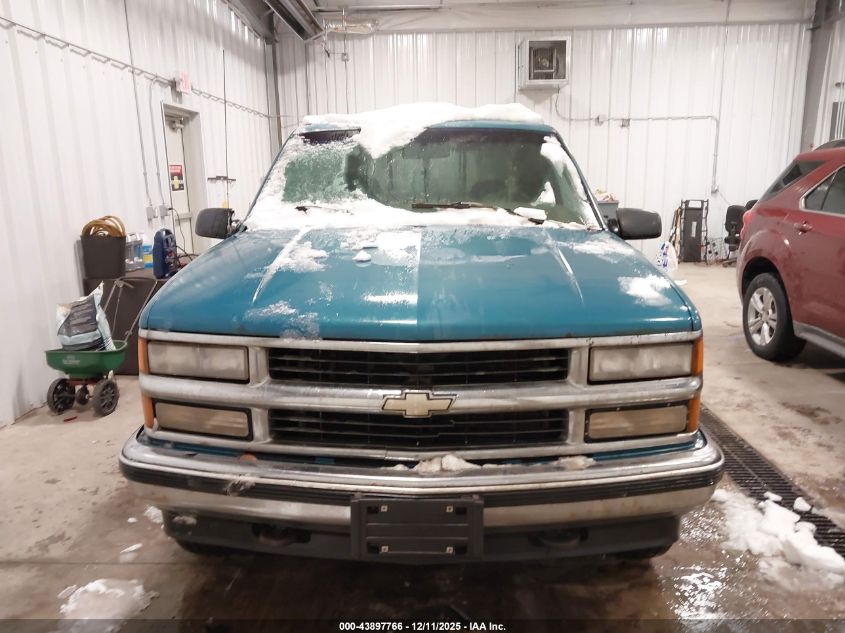 1997 Chevrolet Gmt-400 K1500 VIN: 2GCEK19R4V1261070 Lot: 43897766