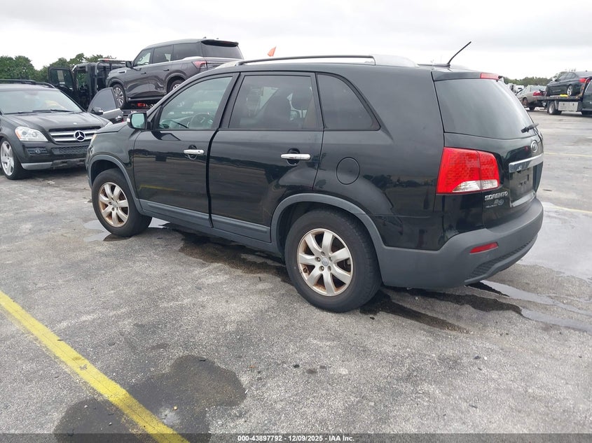 5XYKT4A25DG420327 2013 KIA SORENTO photo no. 3