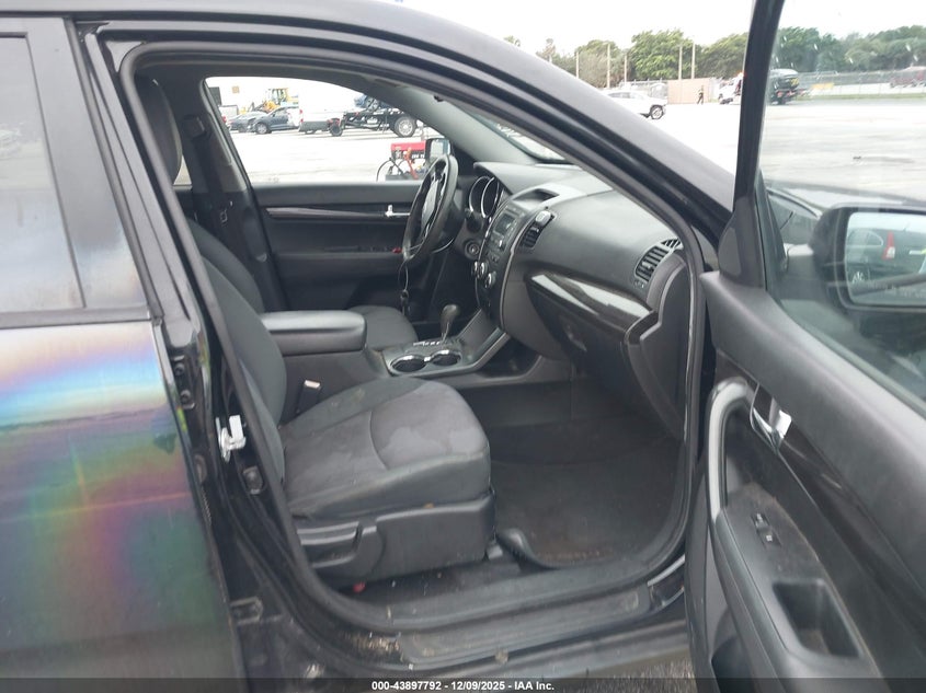 5XYKT4A25DG420327 2013 KIA SORENTO photo no. 5