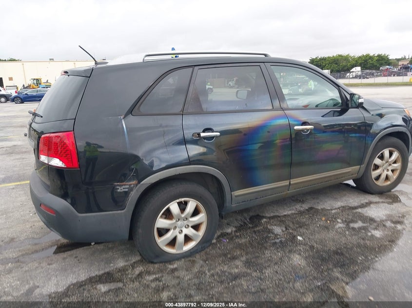 5XYKT4A25DG420327 2013 KIA SORENTO photo no. 6