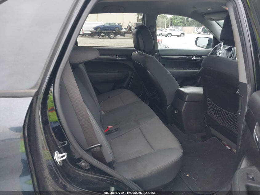 5XYKT4A25DG420327 2013 KIA SORENTO photo no. 8