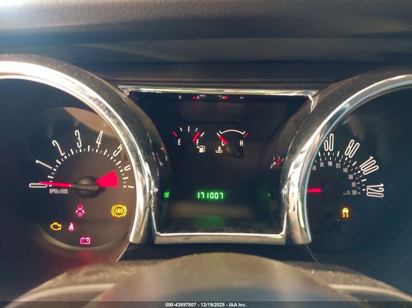 2006 Ford Mustang V6 VIN: 1ZVFT80N865180672 Lot: 43897807