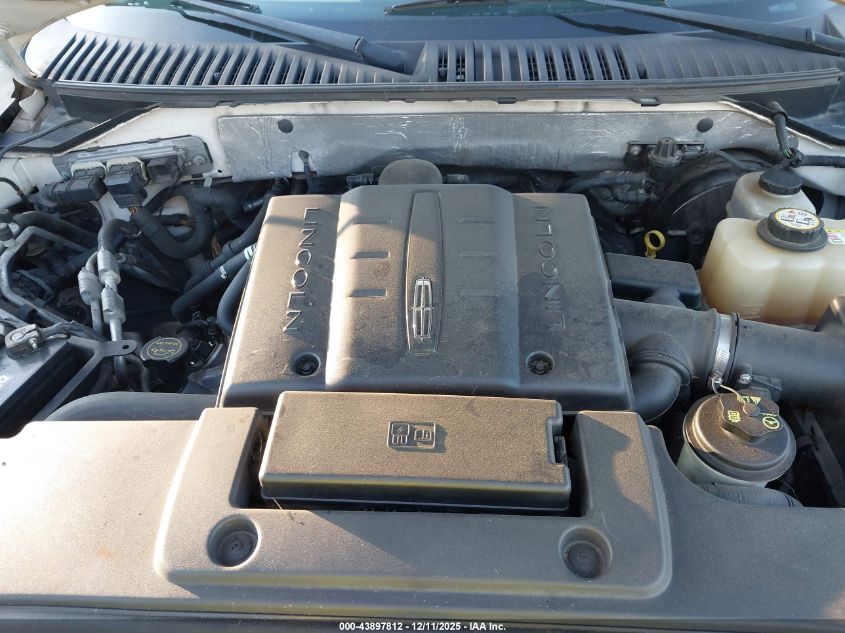 2007 Lincoln Navigator Ultimate VIN: 5LMFU27547LJ04052 Lot: 43897812