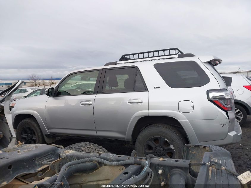 2020 Toyota 4Runner Sr5 Premium VIN: JTEBU5JR4L5794379 Lot: 43897837