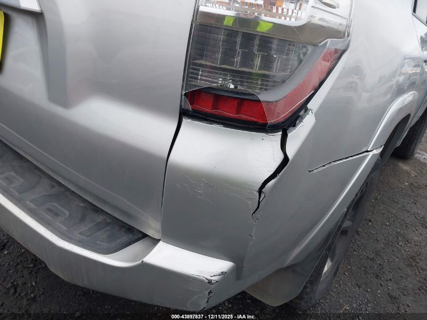 2020 Toyota 4Runner Sr5 Premium VIN: JTEBU5JR4L5794379 Lot: 43897837