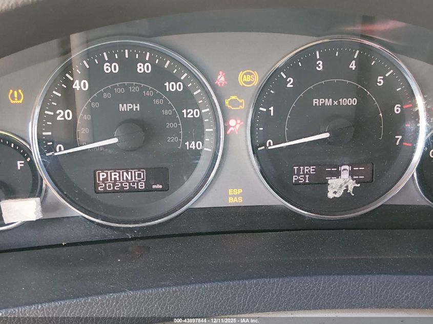 2008 Jeep Grand Cherokee Limited VIN: 1J8HR58N88C181521 Lot: 43897844