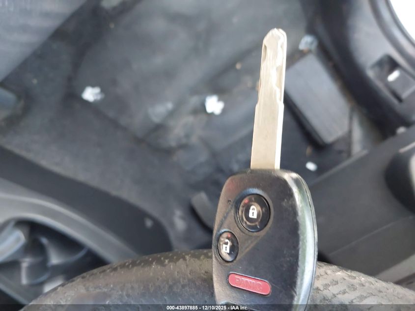 2010 Honda Fit Sport VIN: JHMGE8H46AC027949 Lot: 43897885