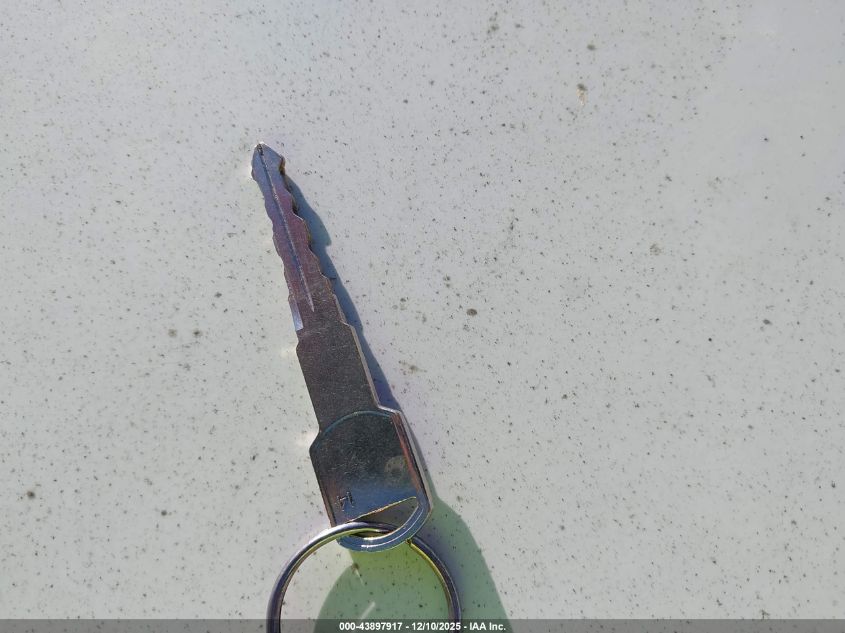 1995 Chevrolet Suburban C1500 VIN: 1GNEC16K6SJ300920 Lot: 43897917