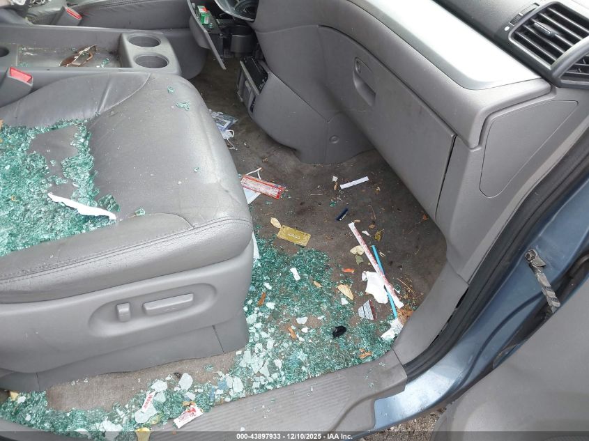 2008 Honda Odyssey Ex-L VIN: 5FNRL38788B104878 Lot: 43897933