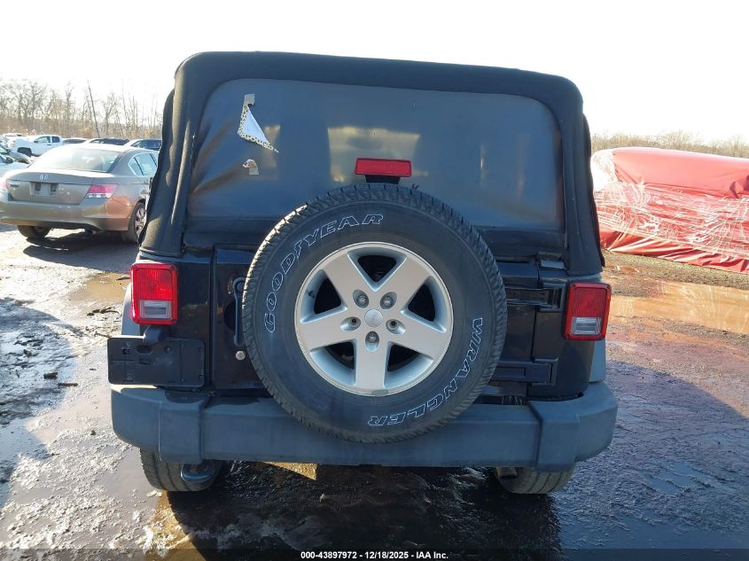 2013 Jeep Wrangler Sport VIN: 1C4AJWAG1DL563918 Lot: 43897972