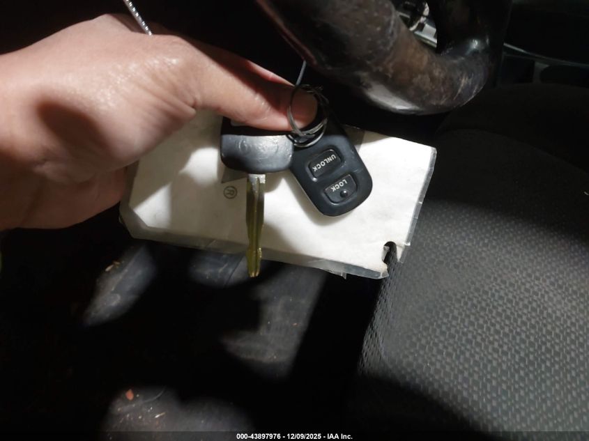 2003 Toyota Corolla S VIN: 1NXBR32E53Z068229 Lot: 43897976