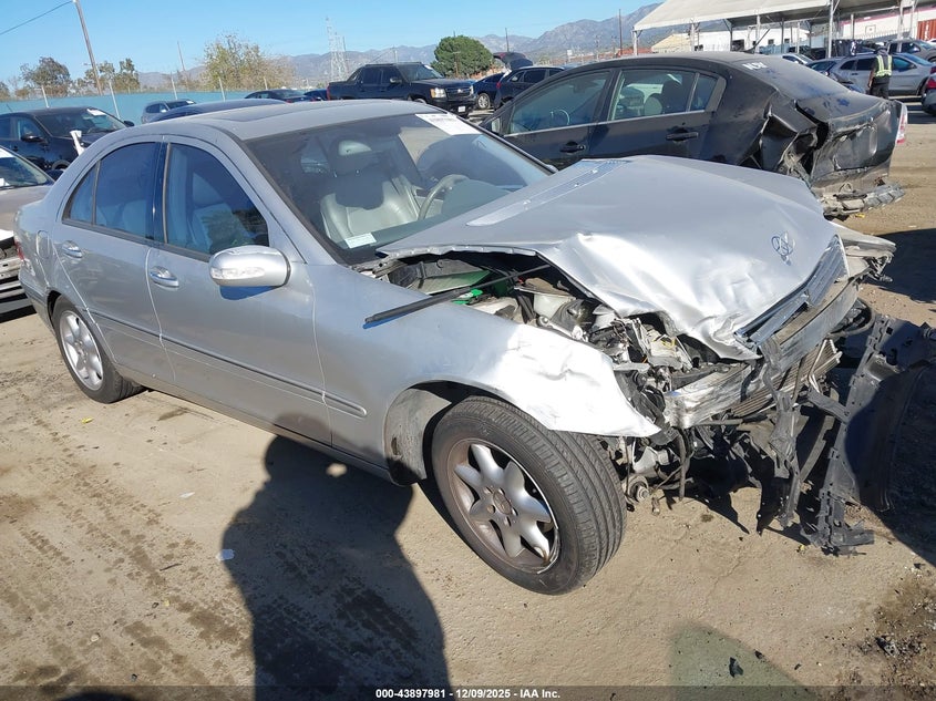 WDBRF61J32F249682 2002 Mercedes-Benz C 240 auction photo 1