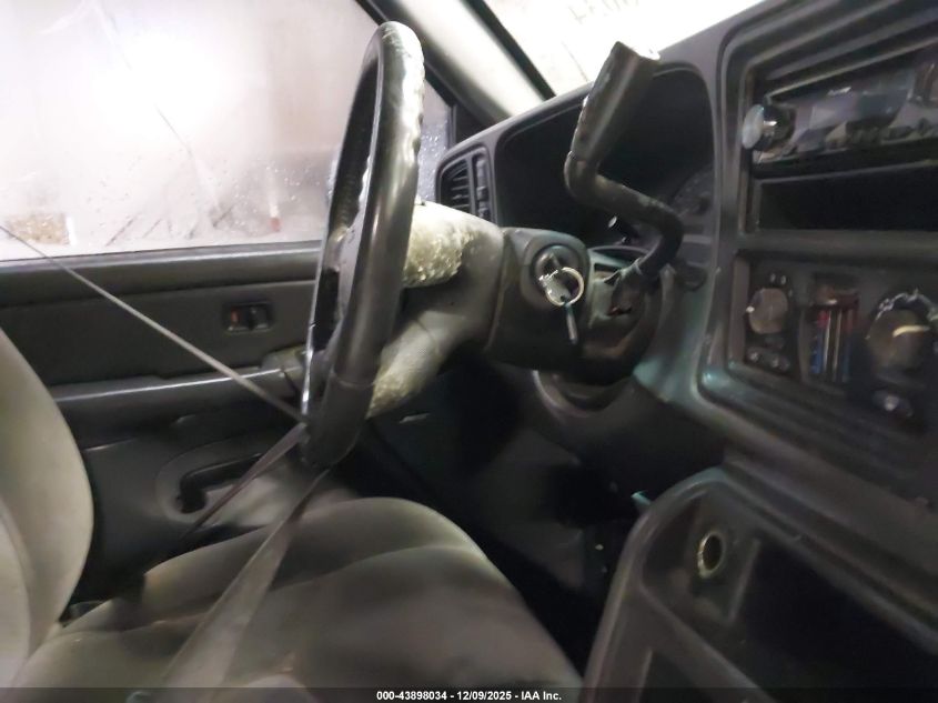 2005 Chevrolet Silverado 2500Hd Ls VIN: 1GCHK23U75F839221 Lot: 43898034