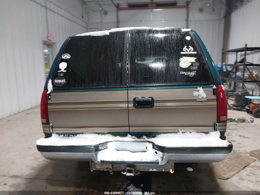 1996 GMC Suburban K1500 VIN: 3GKFK16R3TG511982 Lot: 43898077