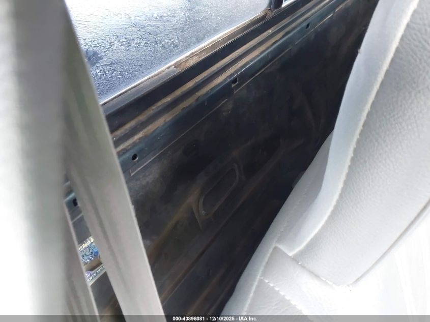 1994 Toyota Pickup 1/2 Ton Short Wheelbase VIN: JT4RN81A7R5180169 Lot: 43898081