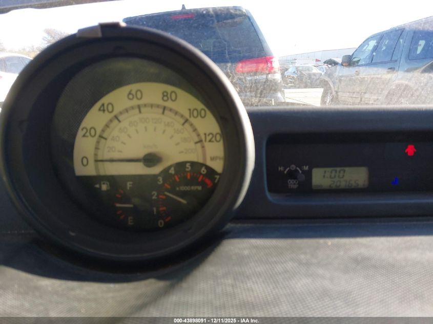 2004 Scion Xb VIN: JTLKT334940136959 Lot: 43898091