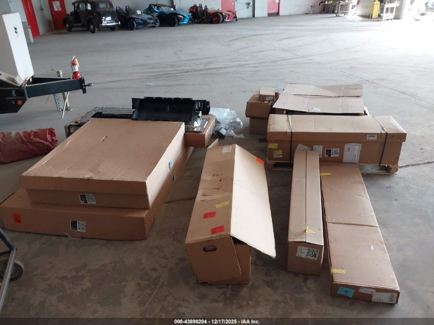 2025 Tesla Cybertruck All-Wheel Drive VIN: 7G2CEHED4SA072245 Lot: 43898204