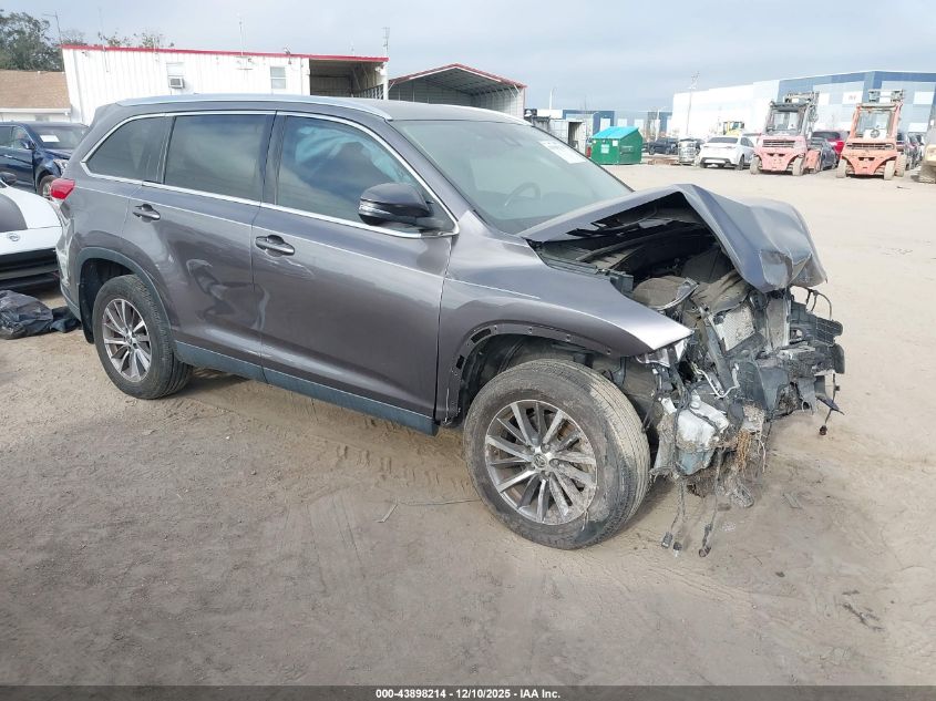 TOYOTA HIGHLANDER XLE