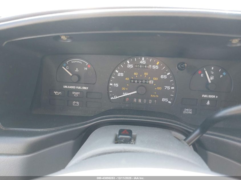 1993 Ford Taurus Gl VIN: 1FACP5748PG130923 Lot: 43898253