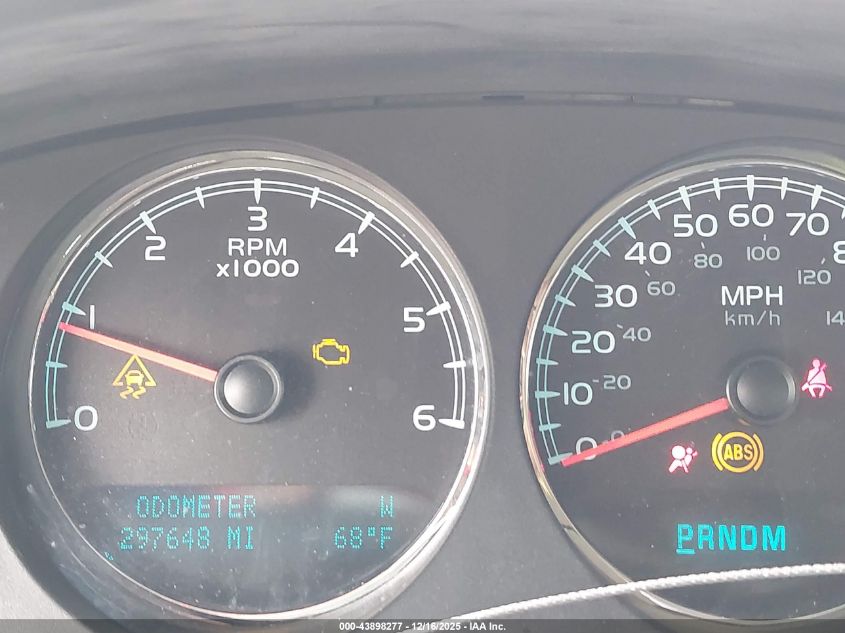 2011 Chevrolet Tahoe Ls VIN: 1GNSCAE02BR122850 Lot: 43898277