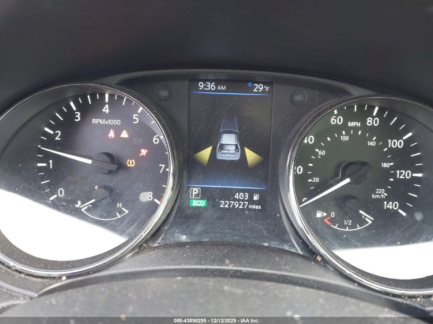 2020 Nissan Rogue S Intelligent Awd VIN: JN8AT2MV1LW140027 Lot: 43898295