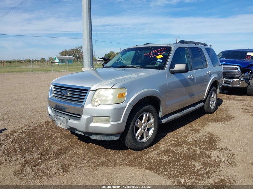 1FMEU6DE6AUA93356 2010 FORD EXPLORER photo no. 2