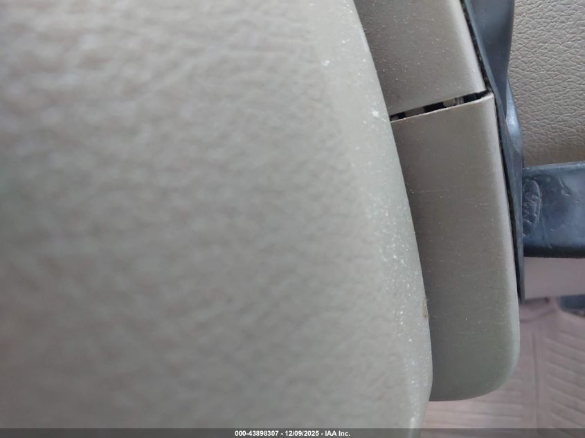 2005 Ford F-150 Stx/Xl/Xlt VIN: 1FTRX12W25NB08625 Lot: 43898307