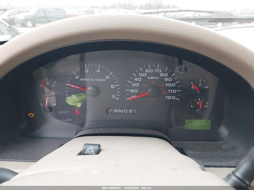 2005 Ford F-150 Stx/Xl/Xlt VIN: 1FTRX12W25NB08625 Lot: 43898307