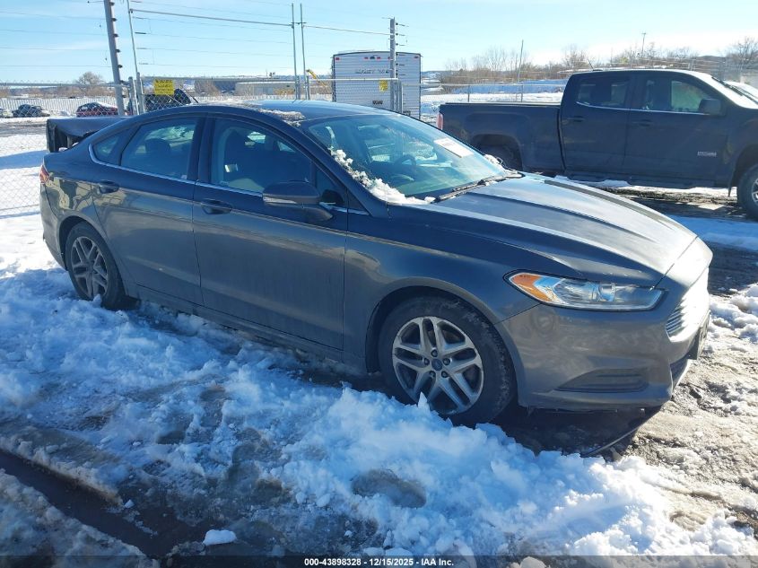FORD FUSION SE