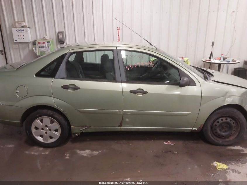 2007 Ford Focus S/Se/Ses VIN: 1FAHP34N17W198784 Lot: 43898335