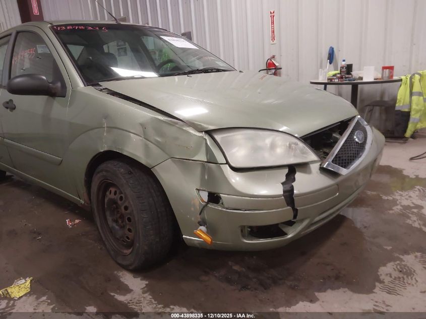 2007 Ford Focus S/Se/Ses VIN: 1FAHP34N17W198784 Lot: 43898335
