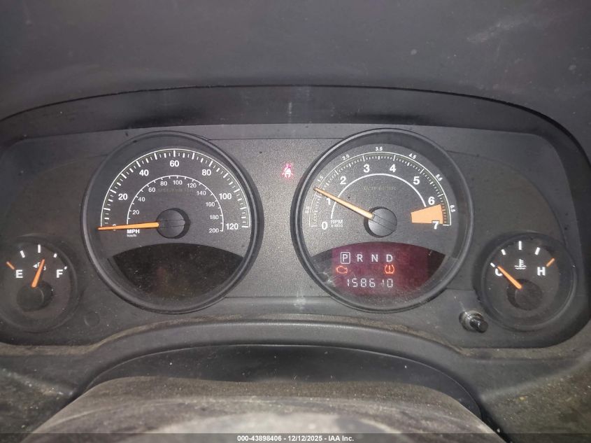 2014 Jeep Compass Sport VIN: 1C4NJCBAXED925136 Lot: 43898406