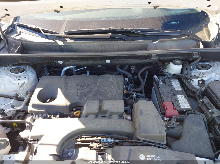 2024 Toyota Rav4 Xle Premium VIN: 2T3C1RFVXRW348298 Lot: 43898407