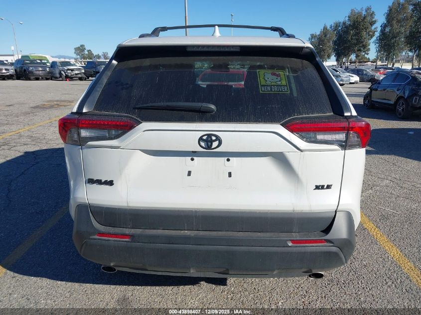 2024 Toyota Rav4 Xle Premium VIN: 2T3C1RFVXRW348298 Lot: 43898407