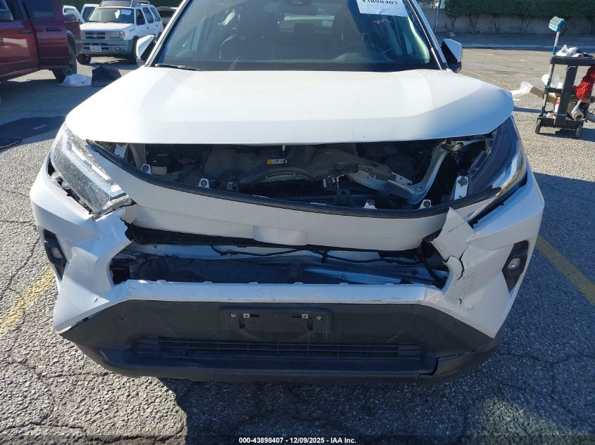 2024 Toyota Rav4 Xle Premium VIN: 2T3C1RFVXRW348298 Lot: 43898407