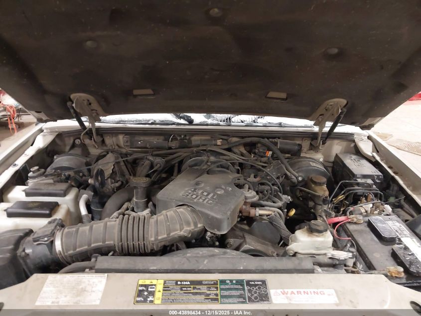 2004 Ford Explorer Sport Trac Adrenalin/Xls/Xlt VIN: 1FMZU77K84UB94184 Lot: 43898434