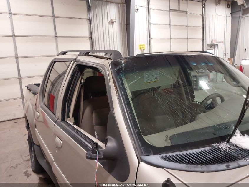 2004 Ford Explorer Sport Trac Adrenalin/Xls/Xlt VIN: 1FMZU77K84UB94184 Lot: 43898434